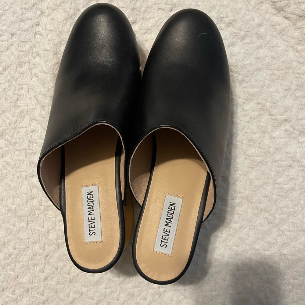 Steve Madden Brooklyn Studded Clogs Heels Size 3 Shoe Size 10, Black Leather New